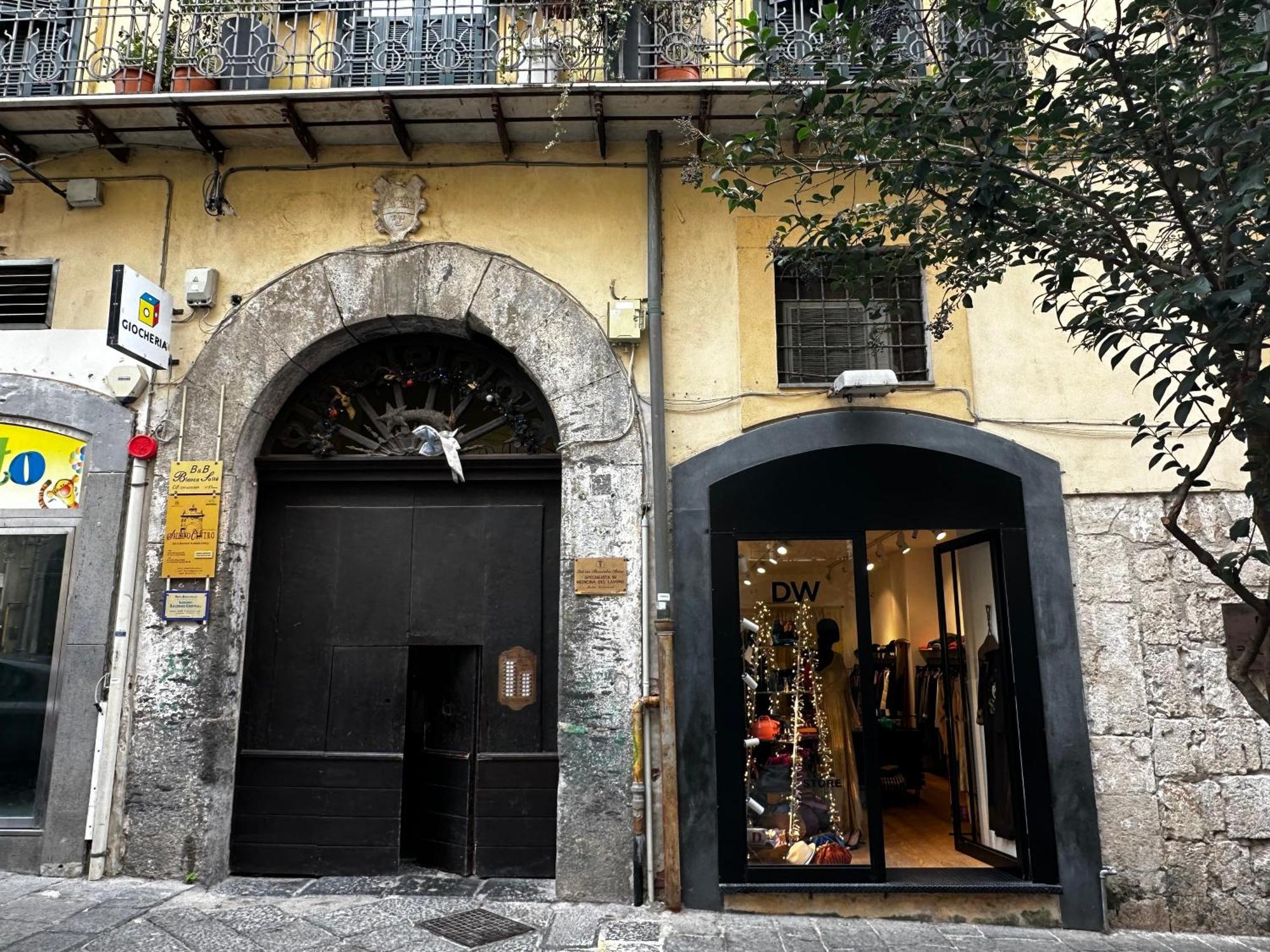 Salerno Casa Vacanze Bagian luar foto