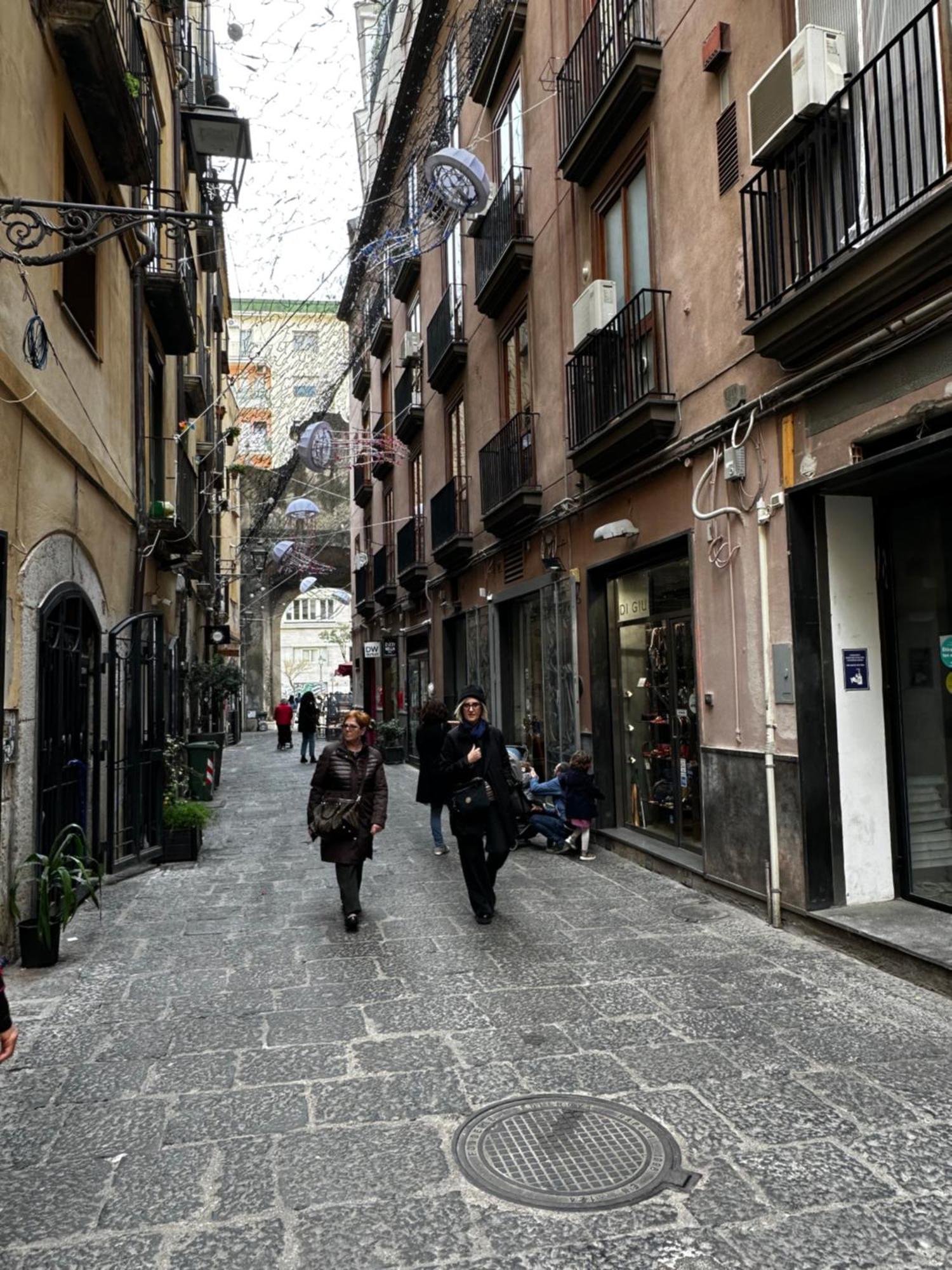 Salerno Casa Vacanze Bagian luar foto