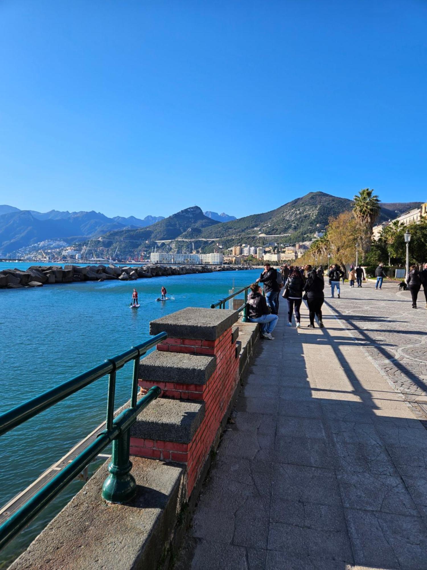 Salerno Casa Vacanze Bagian luar foto