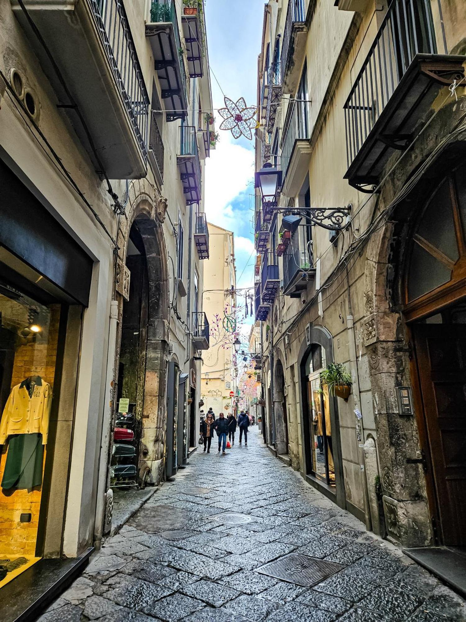 Salerno Casa Vacanze Bagian luar foto