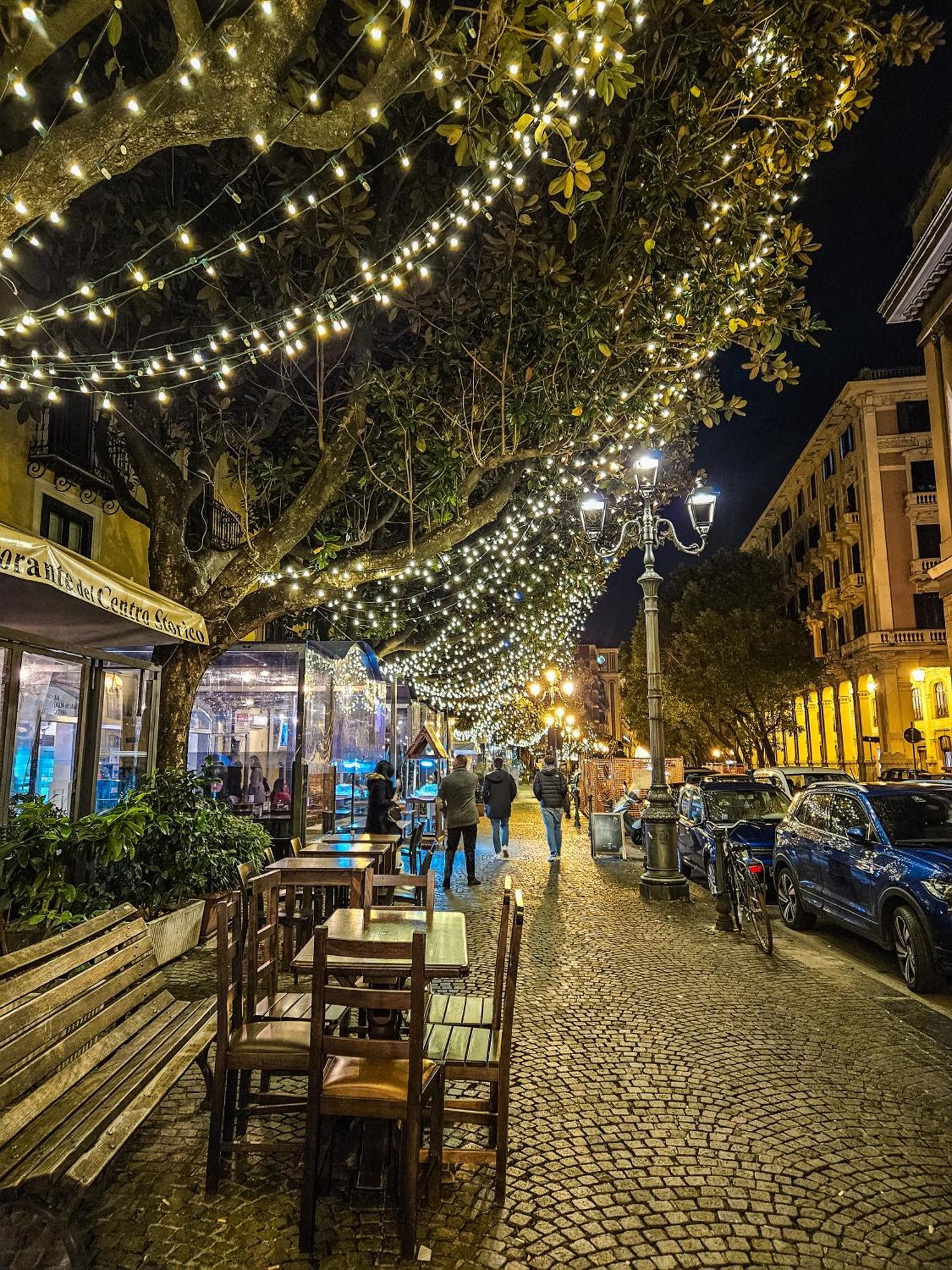 Salerno Casa Vacanze Bagian luar foto